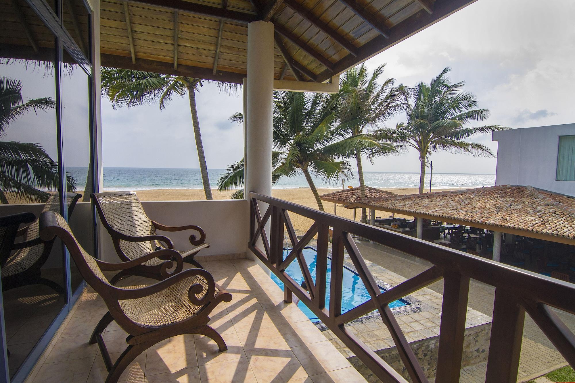 Ranmal Beach Hotel Хикадува Екстериор снимка